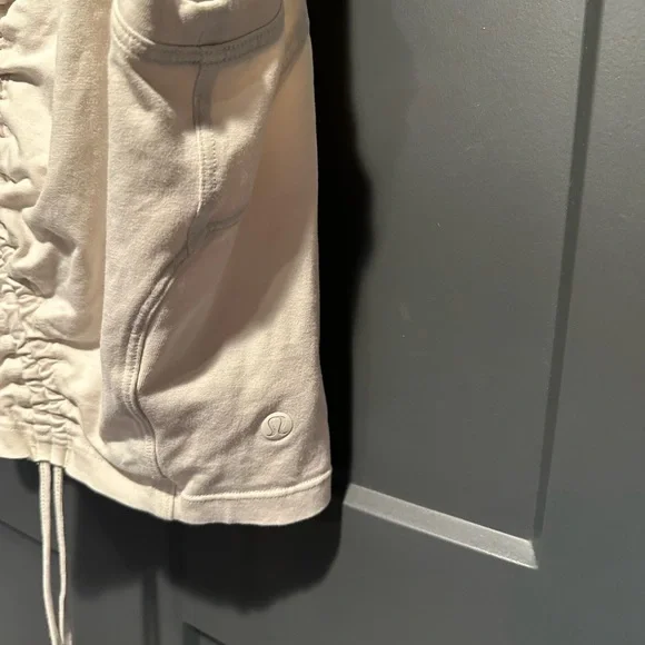 Lululemon cream colored asymmetrical cinched v-neck tank - Picture 3 of 5